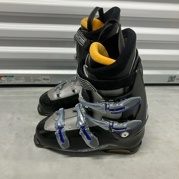 Salomon Performa 7 Men’s Ski Boots main image 5